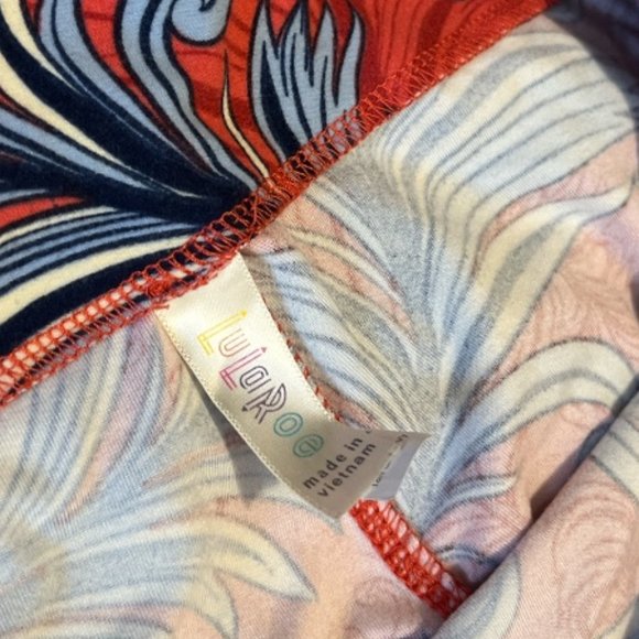 LULAROE Leggings Size Tall & Curvy (TC) (fit sizes 10-24) - Picture 5 of 14